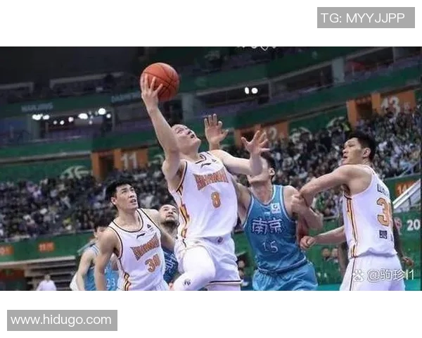 广州篮球队运营体系探讨与战术分析的深度研究